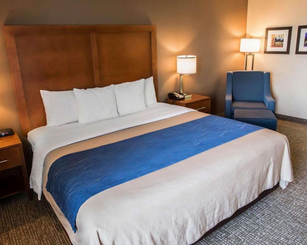 Comfort Inn Crystal Lake