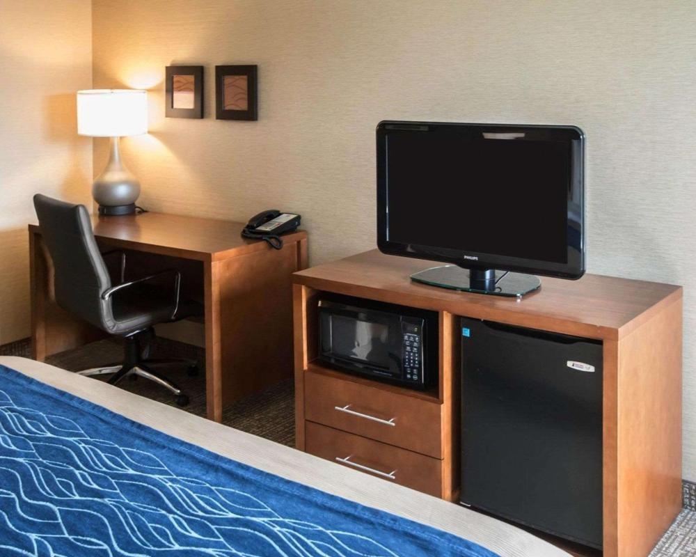 Comfort Inn Crystal Lake